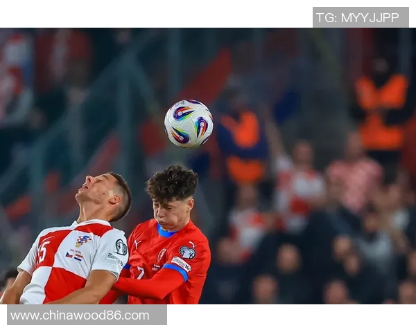 捷克多塞尔多夫战平门兴格拉德巴赫，保级之路取得新进展