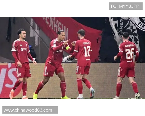 利物浦2_1逆转巴黎,终结欧冠小组赛尴尬纪录,法国球队遗憾出局