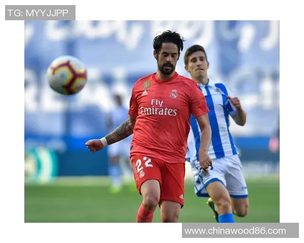 塞维利亚签下法国新秀，刷新转会纪录：未来之星的崛起