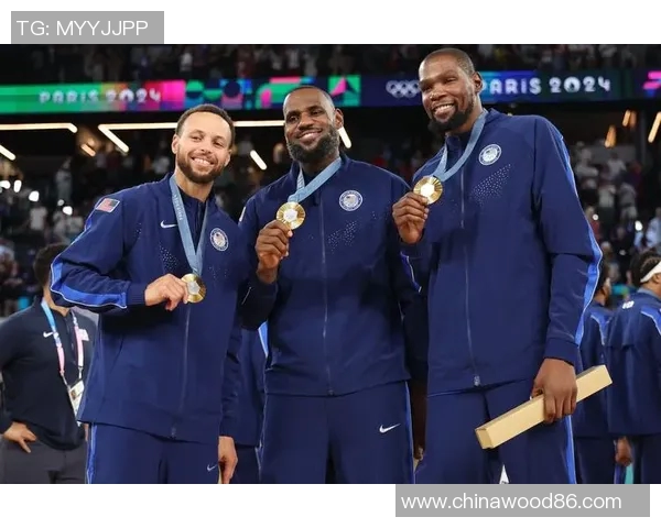 美国男篮夺得奥运金牌，勇士库里成最佳球员